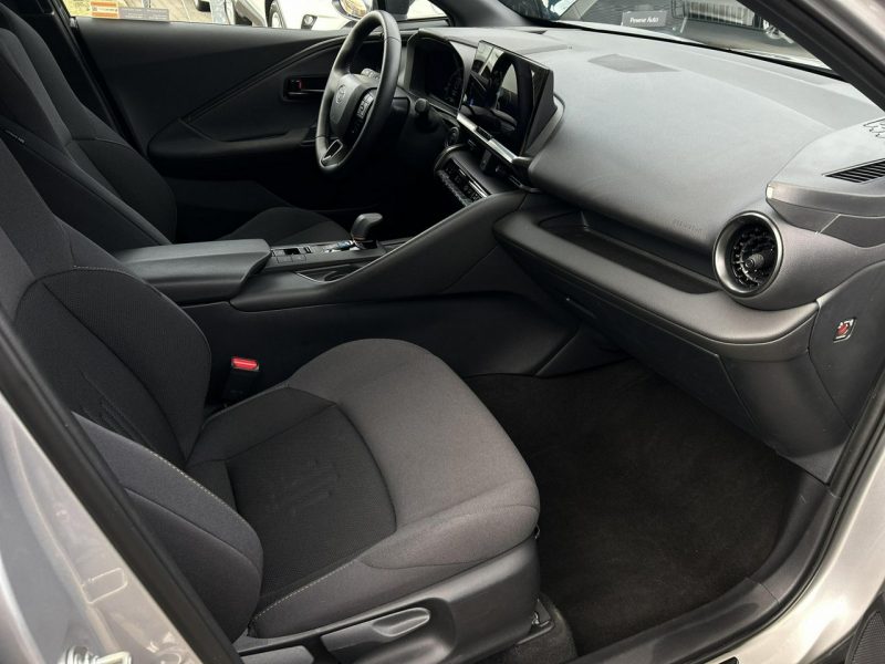 Toyota C-HR 1.8 HSD 140KM STYLE, salon Polska, gwarancja, FV23%
