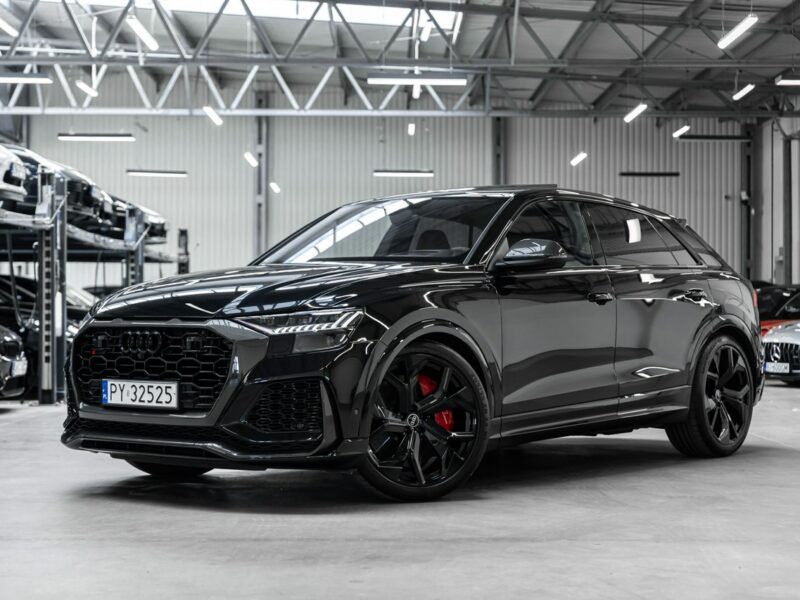 Audi RS Q8 600KM. Specyfikacja na 938 000 zł! Gwarancja 05.2026. FV23%.