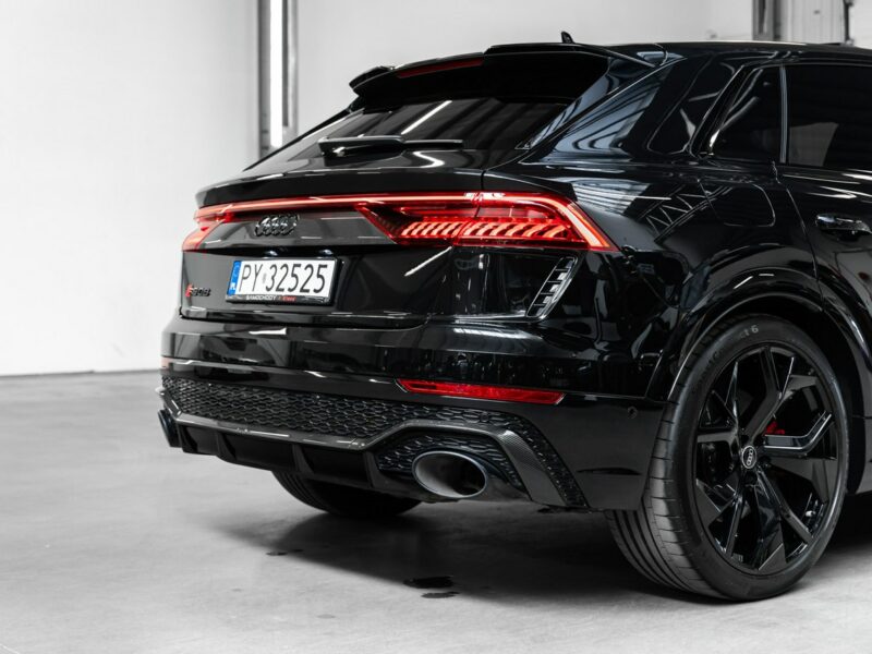 Audi RS Q8 600KM. Specyfikacja na 938 000 zł! Gwarancja 05.2026. FV23%.