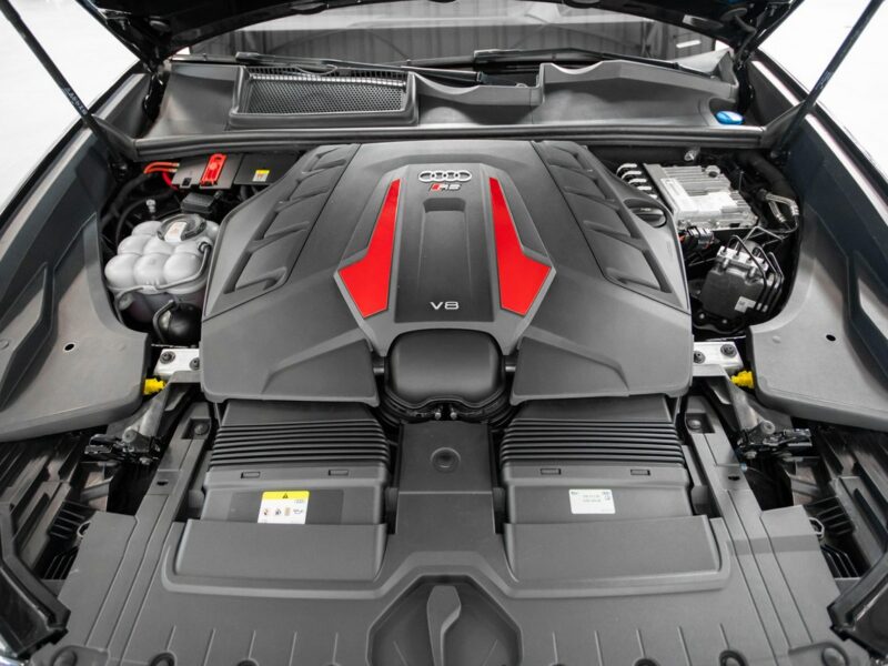 Audi RS Q8 600KM. Specyfikacja na 938 000 zł! Gwarancja 05.2026. FV23%.