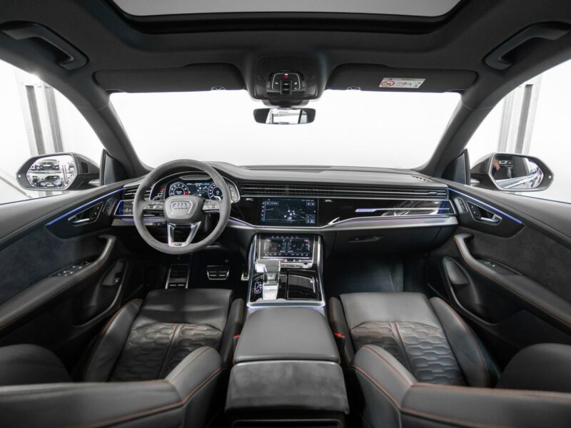 Audi RS Q8 600KM. Specyfikacja na 938 000 zł! Gwarancja 05.2026. FV23%.