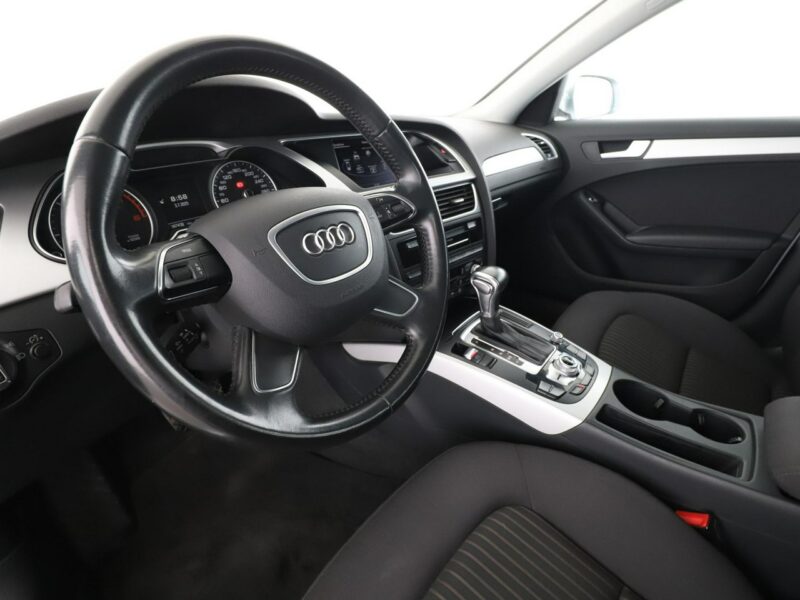 Audi A4 GRATIS! Pakiet Serwisowy o wartości 600 zł! B8 (2007-2015)
