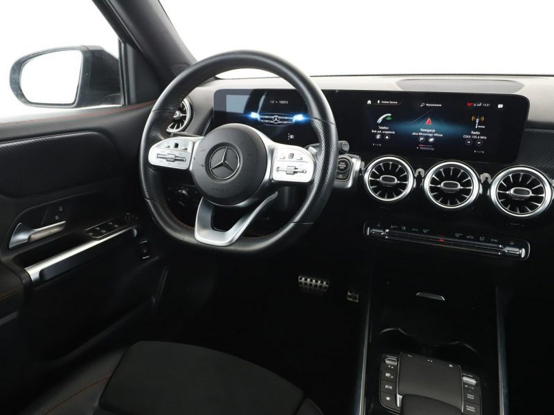 Mercedes GLB FV23% 7 os. full LED skóra/alcantara ambienta pakiet night kamery