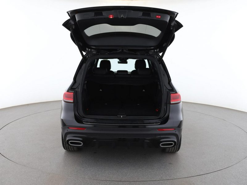 Mercedes GLB FV23% 7 os. full LED skóra/alcantara ambienta pakiet night kamery