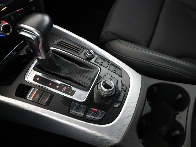 Audi Q5 GRATIS! Pakiet Serwisowy o wartości 700 zł! 8R (2008-)