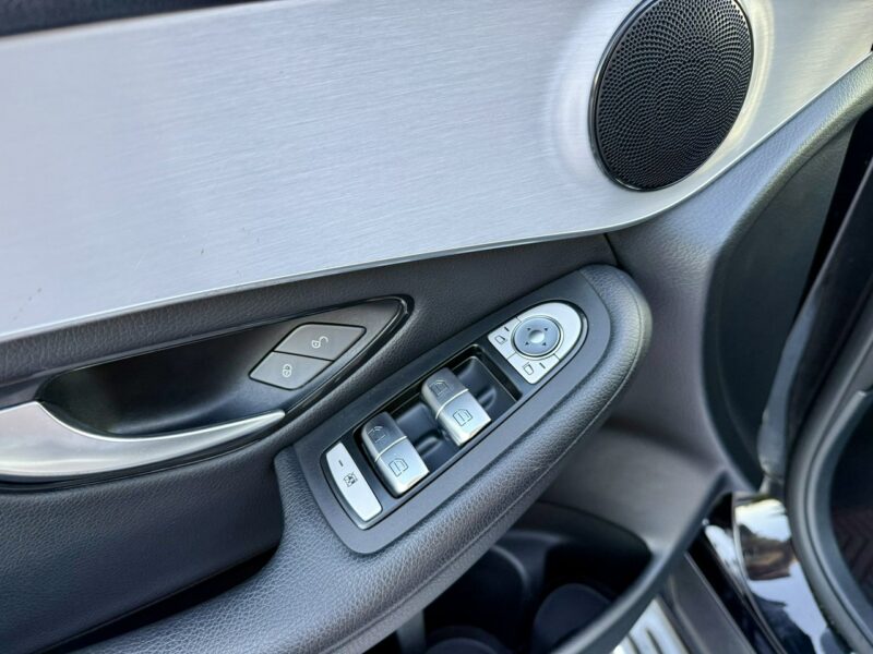 Mercedes GLC 300 FL,4-Matic,Serwisowany,Gwarancja I (2015-2022)