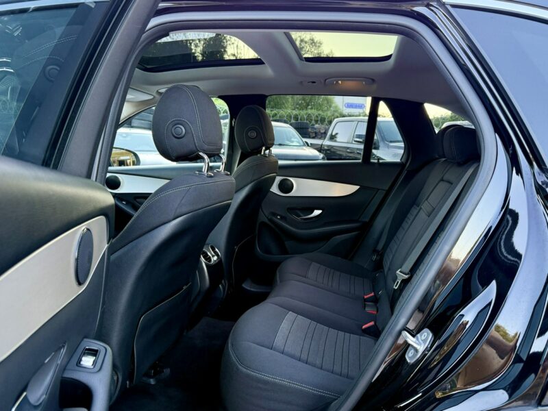 Mercedes GLC 300 FL,4-Matic,Serwisowany,Gwarancja I (2015-2022)