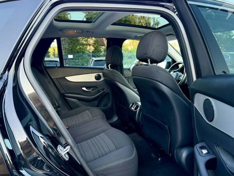 Mercedes GLC 300 FL,4-Matic,Serwisowany,Gwarancja I (2015-2022)