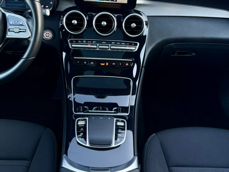 Mercedes GLC 300 FL,4-Matic,Serwisowany,Gwarancja I (2015-2022)
