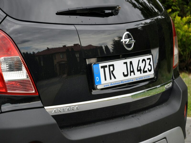 Opel Antara 2.2d(184KM)*Xenon*4x4*Navi*Skóry*Reling*I Wł*2xParkt.*Szyber*Alu19"ASO
