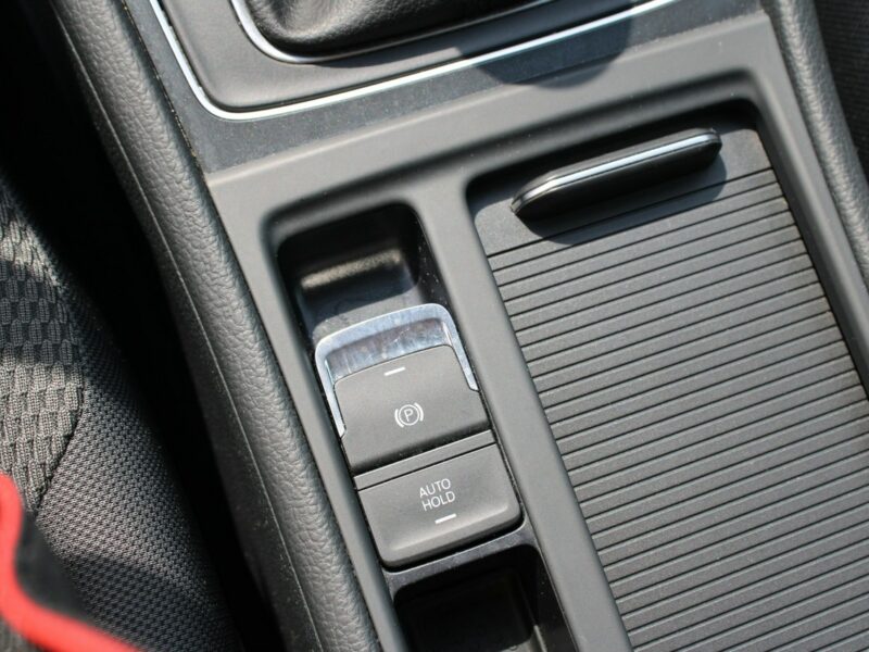 Volkswagen Golf Comfortline A Gwarancja Auto-Hold VII (2012-)