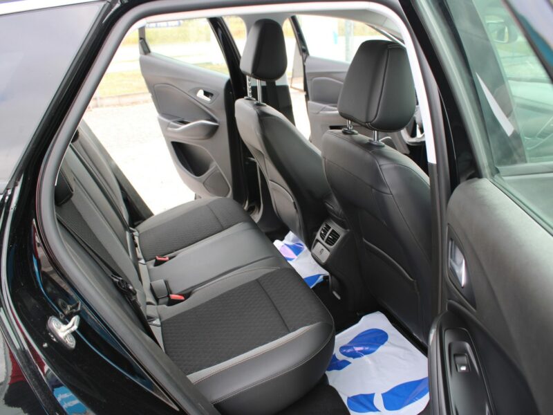 Opel Grandland X 1.6 Turbo Elegance Bussines Pack Automat