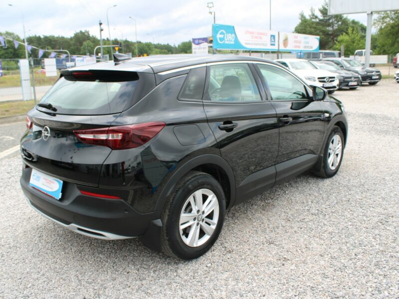 Opel Grandland X 1.6 Turbo Elegance Bussines Pack Automat