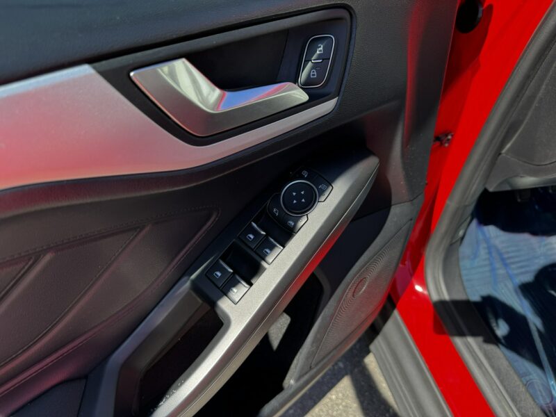 Ford Focus Raty/Zamiana Gwarancja full LED bardzo ładny stan VAT 23% Mk3 (2010-2018)
