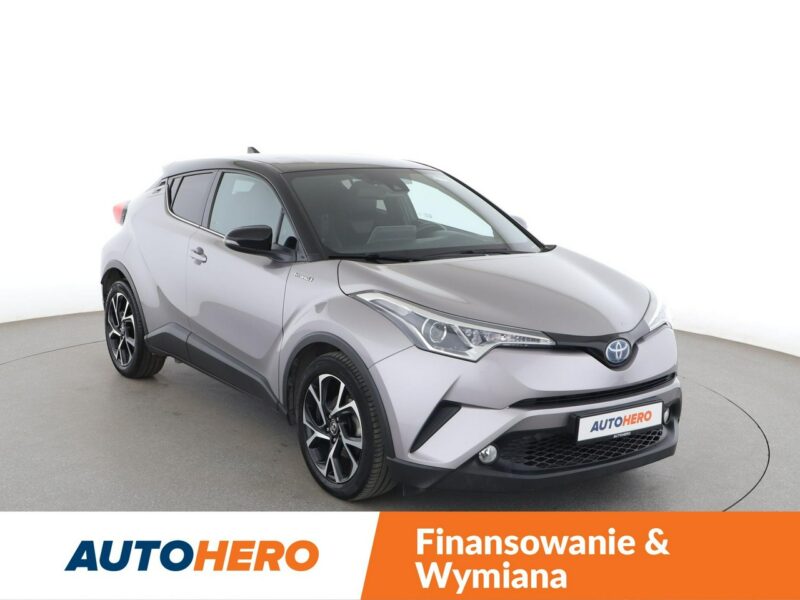 Toyota C-HR Dynamic grzane fotele PDC-kamera ACC półskóra