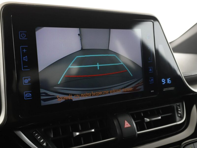 Toyota C-HR Dynamic grzane fotele PDC-kamera ACC półskóra