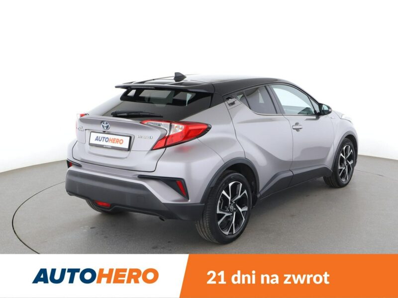 Toyota C-HR Dynamic grzane fotele PDC-kamera ACC półskóra