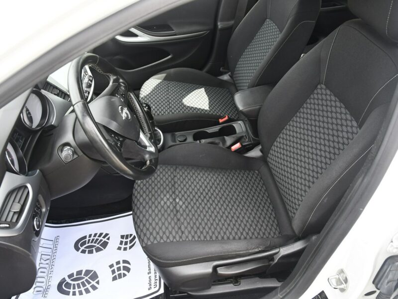 Opel Astra 1.4Turbo Benz. Navigacja.Klimatr 2 str.Parktr.Temp.Ledy.LIFT .OKAZJA K (2015-2021)