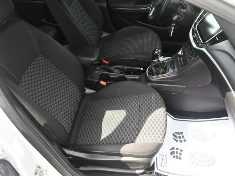 Opel Astra 1.4Turbo Benz. Navigacja.Klimatr 2 str.Parktr.Temp.Ledy.LIFT .OKAZJA K (2015-2021)