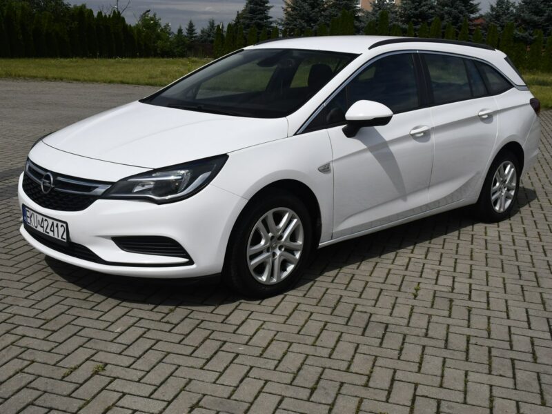 Opel Astra 1.4Turbo Benz. Navigacja.Klimatr 2 str.Parktr.Temp.Ledy.LIFT .OKAZJA K (2015-2021)