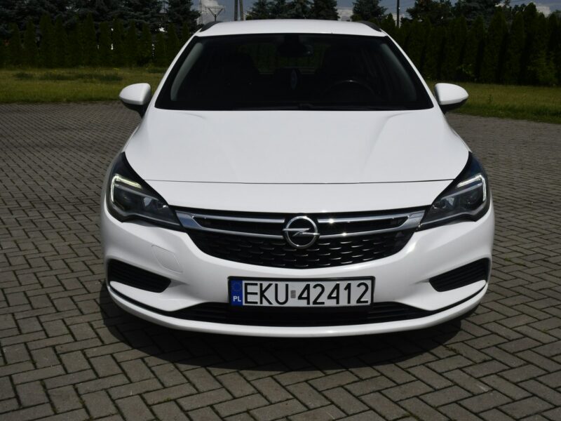 Opel Astra 1.4Turbo Benz. Navigacja.Klimatr 2 str.Parktr.Temp.Ledy.LIFT .OKAZJA K (2015-2021)
