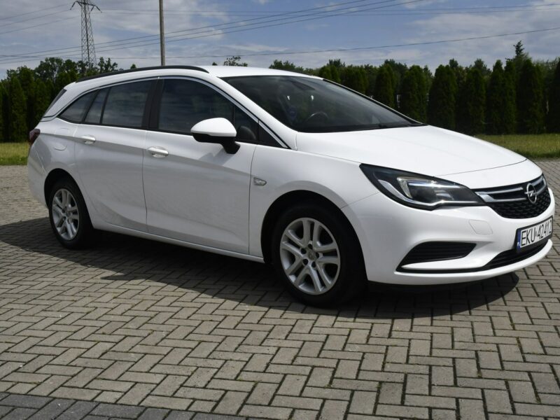 Opel Astra 1.4Turbo Benz. Navigacja.Klimatr 2 str.Parktr.Temp.Ledy.LIFT .OKAZJA K (2015-2021)