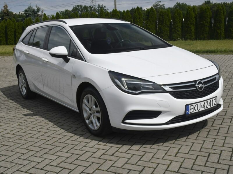 Opel Astra 1.4Turbo Benz. Navigacja.Klimatr 2 str.Parktr.Temp.Ledy.LIFT .OKAZJA K (2015-2021)
