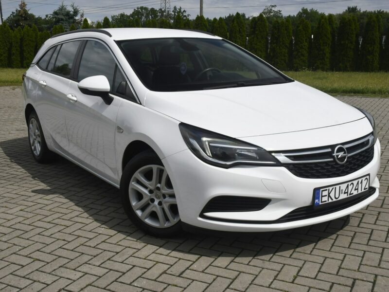 Opel Astra 1.4Turbo Benz. Navigacja.Klimatr 2 str.Parktr.Temp.Ledy.LIFT .OKAZJA K (2015-2021)