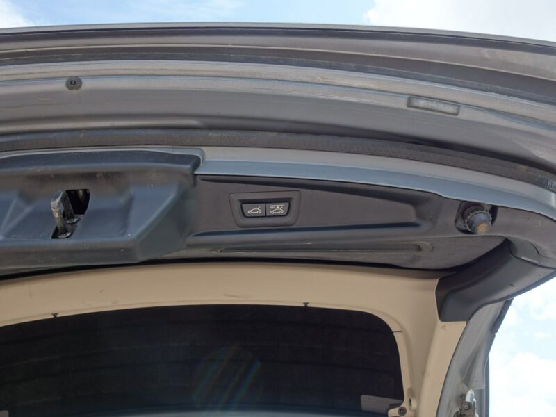 BMW 530 BMW 530 xDrive GT F10 (2009-2017)