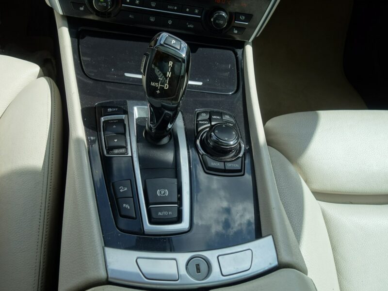 BMW 530 BMW 530 xDrive GT F10 (2009-2017)