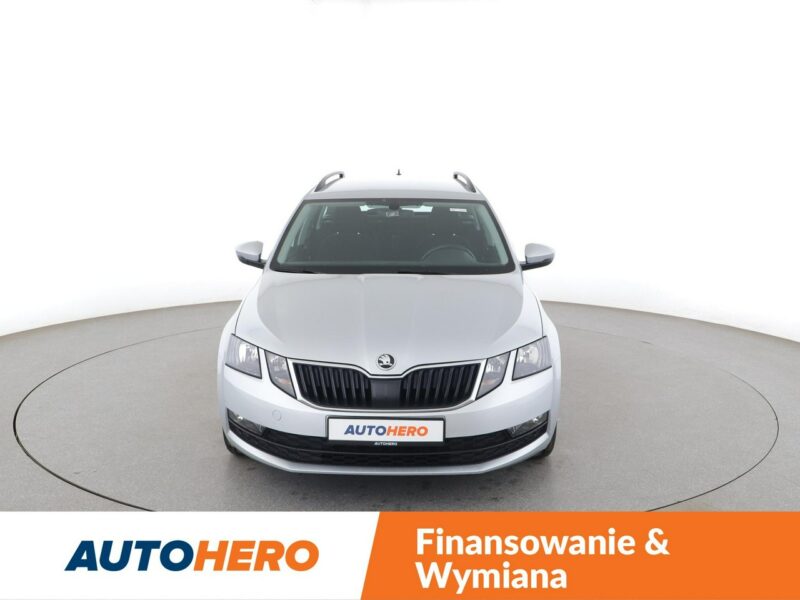Škoda Octavia GRATIS! Pakiet Serwisowy o wartości 600 zł! III (2013-)