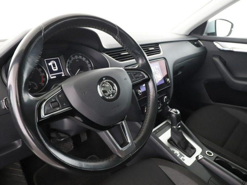 Škoda Octavia GRATIS! Pakiet Serwisowy o wartości 600 zł! III (2013-)