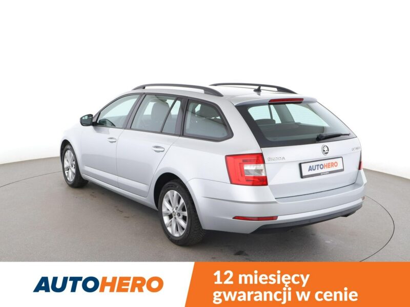 Škoda Octavia GRATIS! Pakiet Serwisowy o wartości 600 zł! III (2013-)