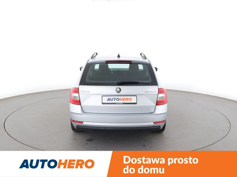 Škoda Octavia GRATIS! Pakiet Serwisowy o wartości 600 zł! III (2013-)