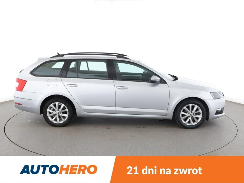 Škoda Octavia GRATIS! Pakiet Serwisowy o wartości 600 zł! III (2013-)
