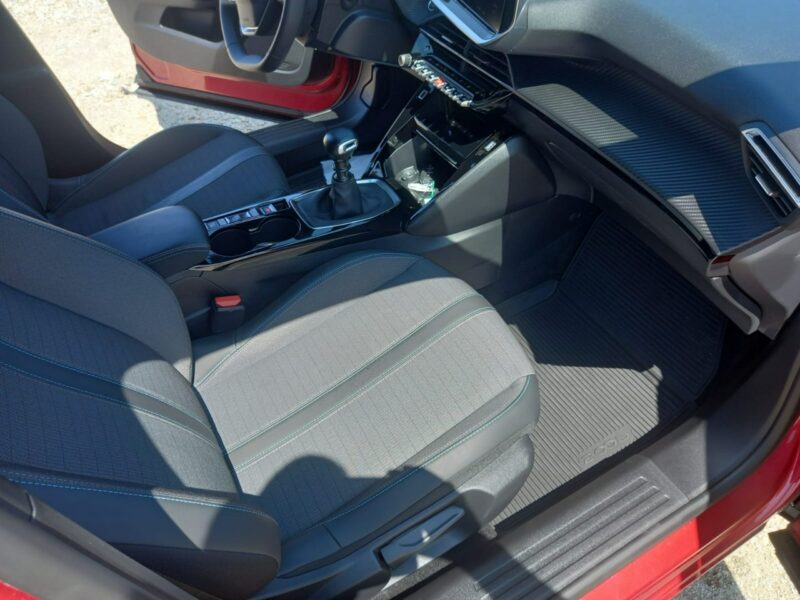 Peugeot 2008 II (2019-)