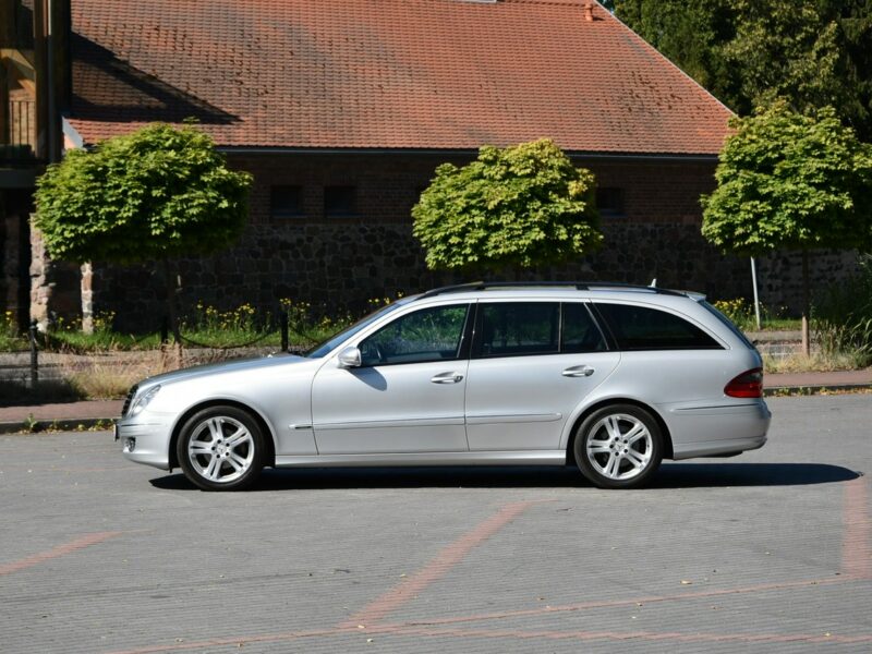 Mercedes E 280 Avantgarde E 280CDi 190KM 2006r. Xenon Skóra NAV niski przebieg 109tkm W211 (2002-2009)