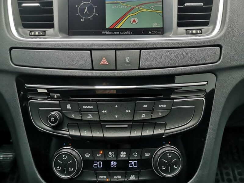 Peugeot 508 2.0HDI 140KM Klimatronik Navi Solar ALU 17 Ledy Serwis Gwarancja I (2010-2018)