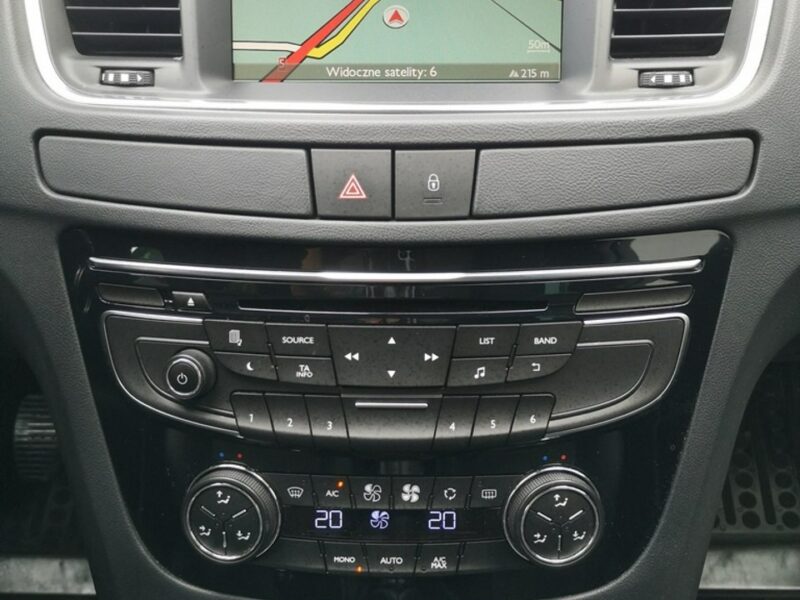 Peugeot 508 2.0HDI 140KM Klimatronik Navi Solar ALU 17 Ledy Serwis Gwarancja I (2010-2018)