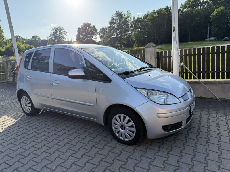 Mitsubishi Colt 1,3 benzyna zarejestrowany Z30 (2004-2012)