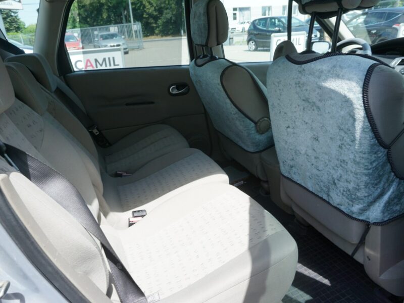 Renault Scenic zarejestrowany, ubezpieczony II (2003-2009)