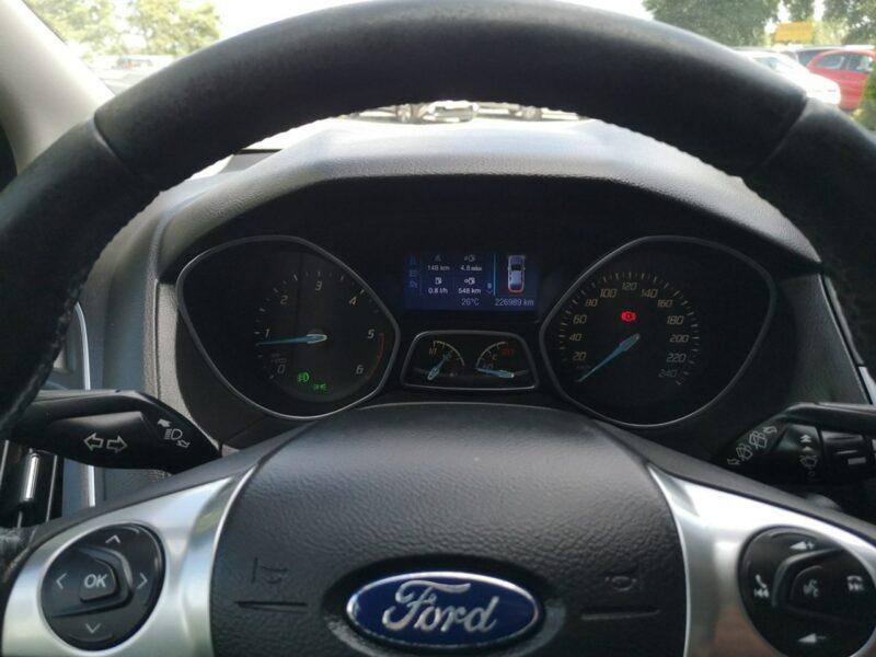 Ford Focus 1.6 TDCI 115KM Klimatronik Navi ALU Isofix Tempomat Gwarancja Mk3 (2010-2018)
