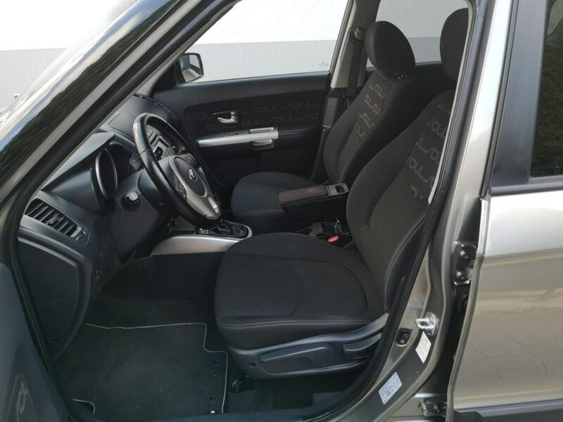 Kia Soul 1.6 CRDI 128 KM Klimatr Kamera Alu Ledy Parktronik Isofix Gwarancja I (2009-2014)