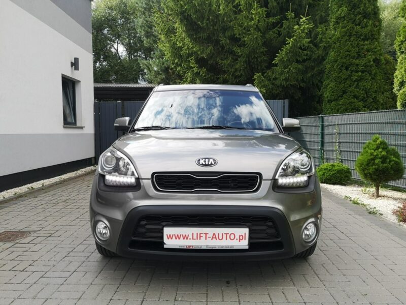 Kia Soul 1.6 CRDI 128 KM Klimatr Kamera Alu Ledy Parktronik Isofix Gwarancja I (2009-2014)