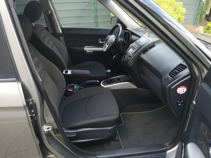 Kia Soul 1.6 CRDI 128 KM Klimatr Kamera Alu Ledy Parktronik Isofix Gwarancja I (2009-2014)