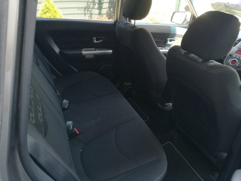 Kia Soul 1.6 CRDI 128 KM Klimatr Kamera Alu Ledy Parktronik Isofix Gwarancja I (2009-2014)