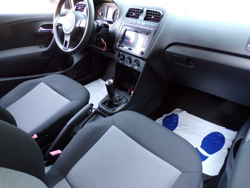 Volkswagen Polo Navigacja /Klima /Gwarancja /MPI /2011 V (2009-2017)
