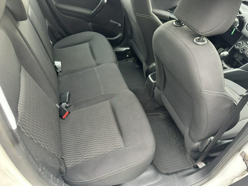 Peugeot 208 Benzyna, tempomat, radio dotykowe ,nawigacja, isofix, ESP, import I (2012-2019)
