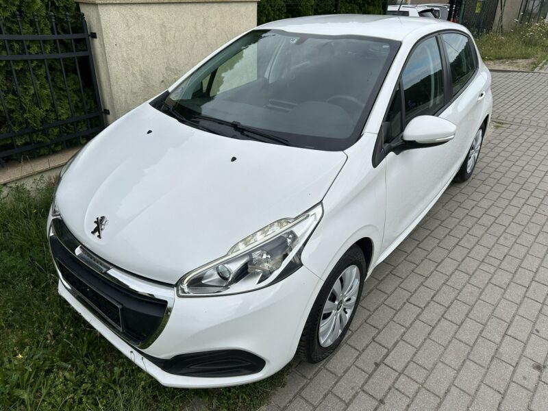 Peugeot 208 Benzyna, tempomat, radio dotykowe ,nawigacja, isofix, ESP, import I (2012-2019)