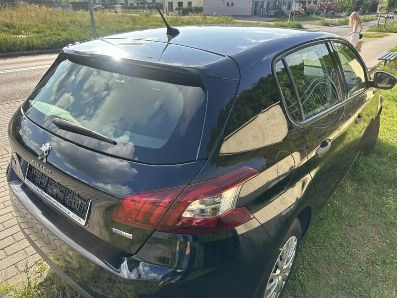 Peugeot 308 Benzyna, tempomat, LED światła dzienne, klimatyzacja, isofix, import T9 (2014-2021)